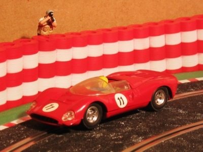 Neldo.net picture of Scalextric Spain Ferrari GT 330 (Color: red, Number 11)