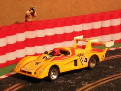 Neldo.net picture of Scalextric Spain Alpine Renault 2000 Turbo (Color: yellow)