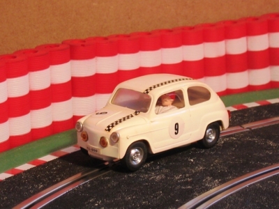 Neldo.net picture of Scalextric Spain SEAT 600 (Color: white)
