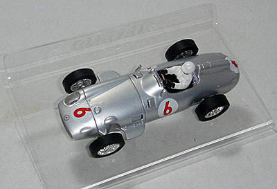 Cartrix catalogue picture of 1955 Stirling Moss #6 - Mercedes W196