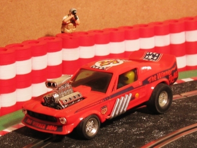 Neldo.net picture of Scalextric Spain Ford Mustang Dragster (Color: red)