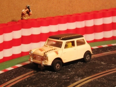 Neldo.net picture of Scalextric Spain Mini Cooper (Color: white)