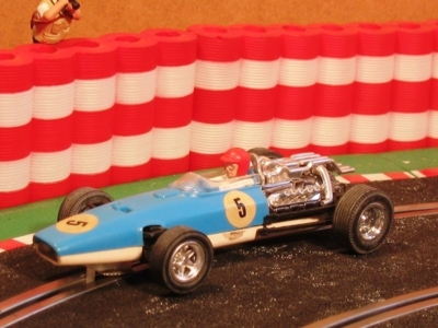 Neldo.net picture of Scalextric Spain Honda F1 (Color: white blue, Bottom: white, Number 5)