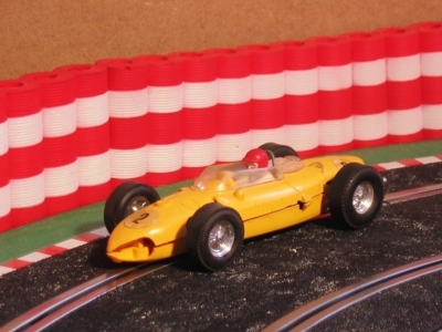 Neldo.net picture of Scalextric Spain Ferrari 156 F1 (Color: yellow)
