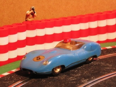 Neldo.net picture of Scalextric Spain Lister Jaguar (Color: blue)