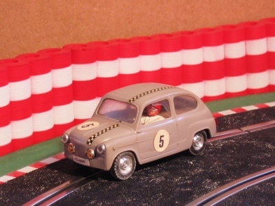 Neldo.net picture of Scalextric Spain SEAT 600 (Color: gray, Number 5)