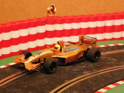 Neldo.net picture of Scalextric Spain Jordan Peugeot F-1