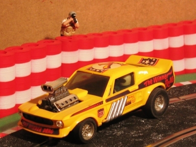 Neldo.net picture of Scalextric Spain Ford Mustang Dragster (Color: yellow)