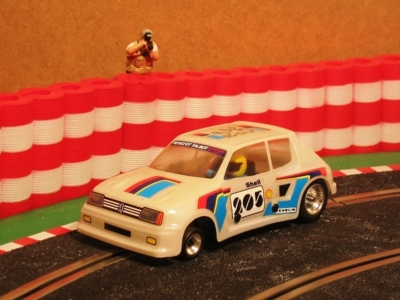 Neldo.net picture of Scalextric Spain Peugeot 205 Turbo 16