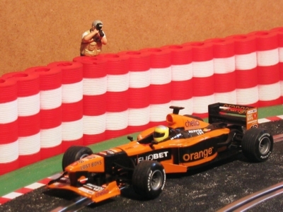 Neldo.net picture of Scalextric Spain Orange Arrows F-1 'Team 2000 Showcar'