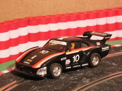 Neldo.net picture of Scalextric Spain Porsche 935 (Color: black, Delivery: Interscope)