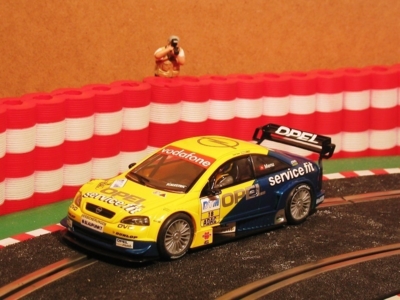 Neldo.net picture of Scalextric Spain Opel Astra DTM 'Menu'