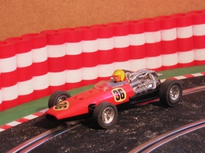 Neldo.net picture of Scalextric Spain Honda F1 (Color: red, Number 36, Bottom: black)