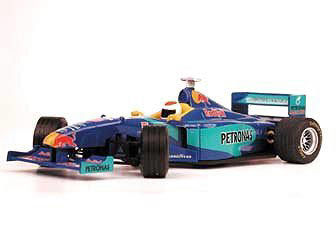 NINCO catalogue picture of Sauber Petronas C17 Nr. 15