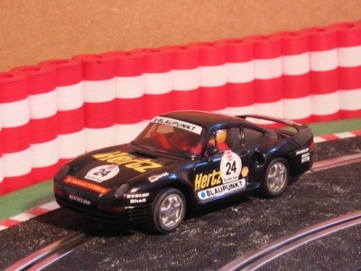 Neldo.net picture of Scalextric Spain Porsche 959 (Color: black)