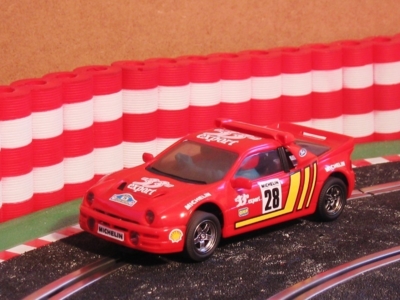 Neldo.net picture of Scalextric Spain Ford RS-200 '33' Con Luz