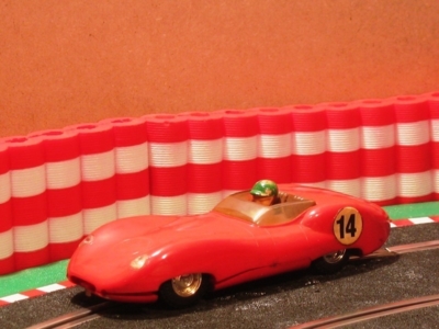 Neldo.net picture of Scalextric Spain Lister Jaguar (Color: red)