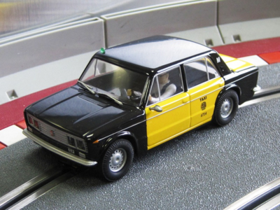 Neldo.net picture of Scalextric Spain TAXI BARCELONA SEAT 1430