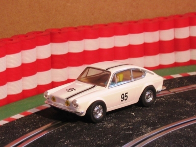 Neldo.net picture of Scalextric Spain Seat 850 'Vintage'