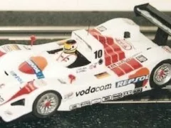 Lola B98/10 Ford n10