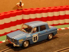 Renault 8