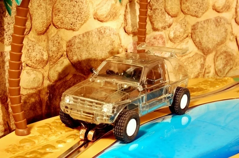 Neldo.net picture of Scalextric Spain Vintage Mitsubishi Pajero TT 'transparente'