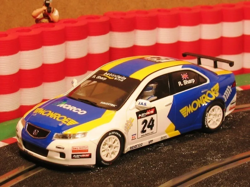 Neldo.net picture of Scalextric Spain Honda Accord Euro R