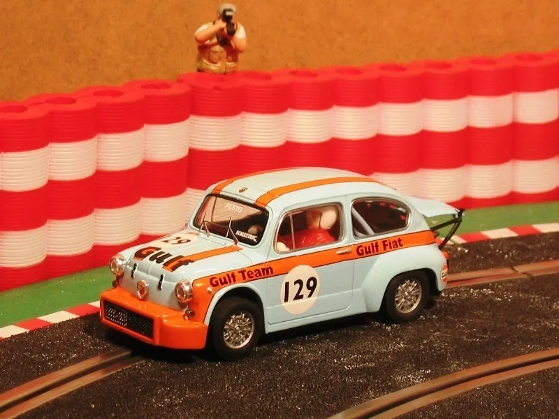 Neldo.net picture of Scalextric Spain Fiath Abarth 'Gulf'