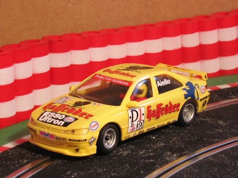 Neldo.net picture of Scalextric Spain Peugeot 406 'Hassroder'
